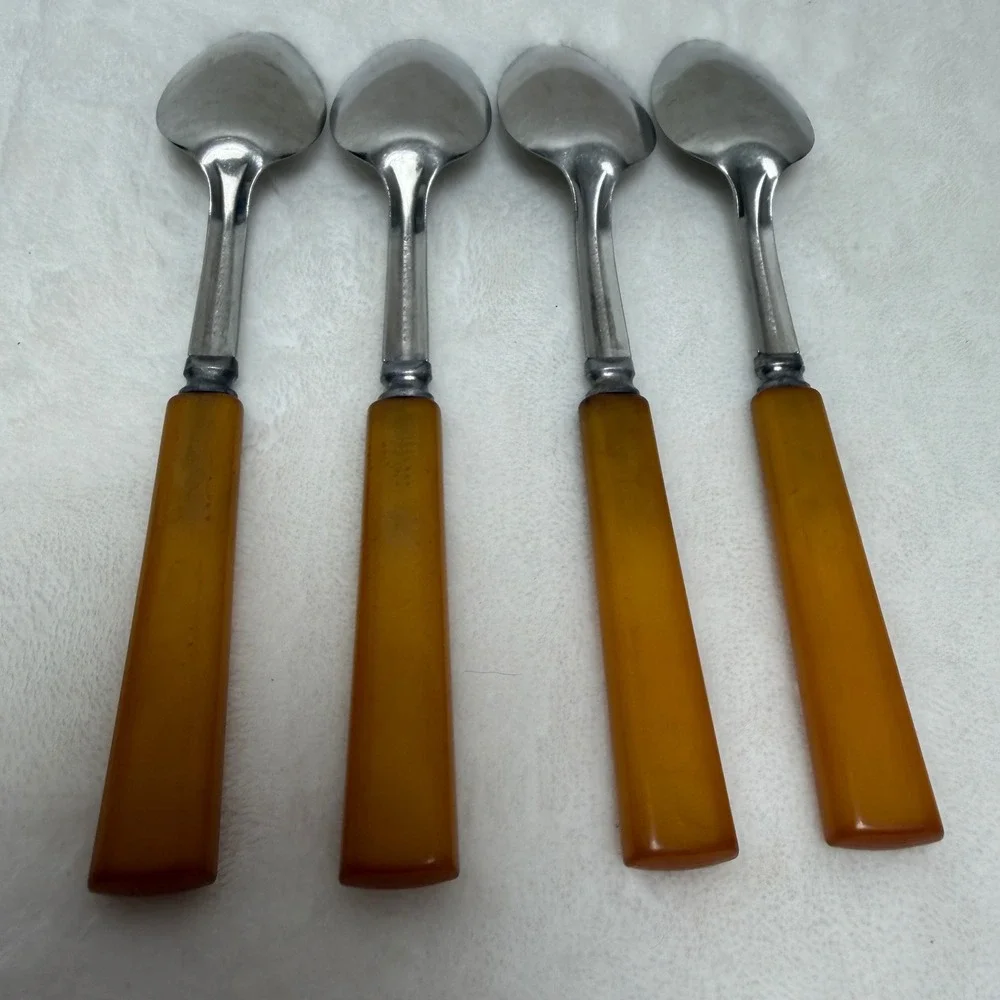 VTG Set of 4 Teaspoons Butterscotch Bakelite Amber Handles‎ MCM Style Farmhouse